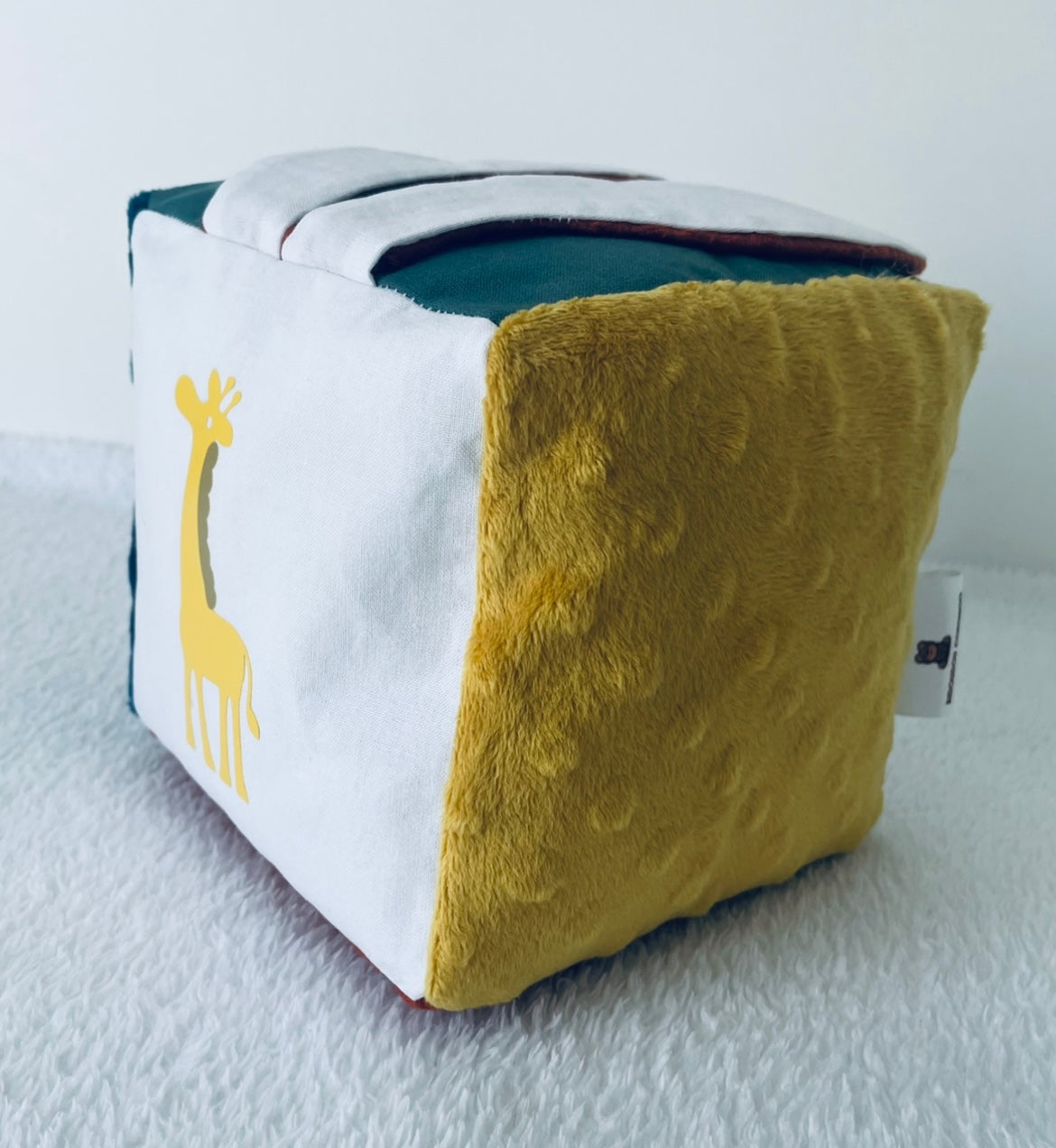 Cube éveil oreilles de lapin / cube éveil personnalisé / cadeau personnalisé