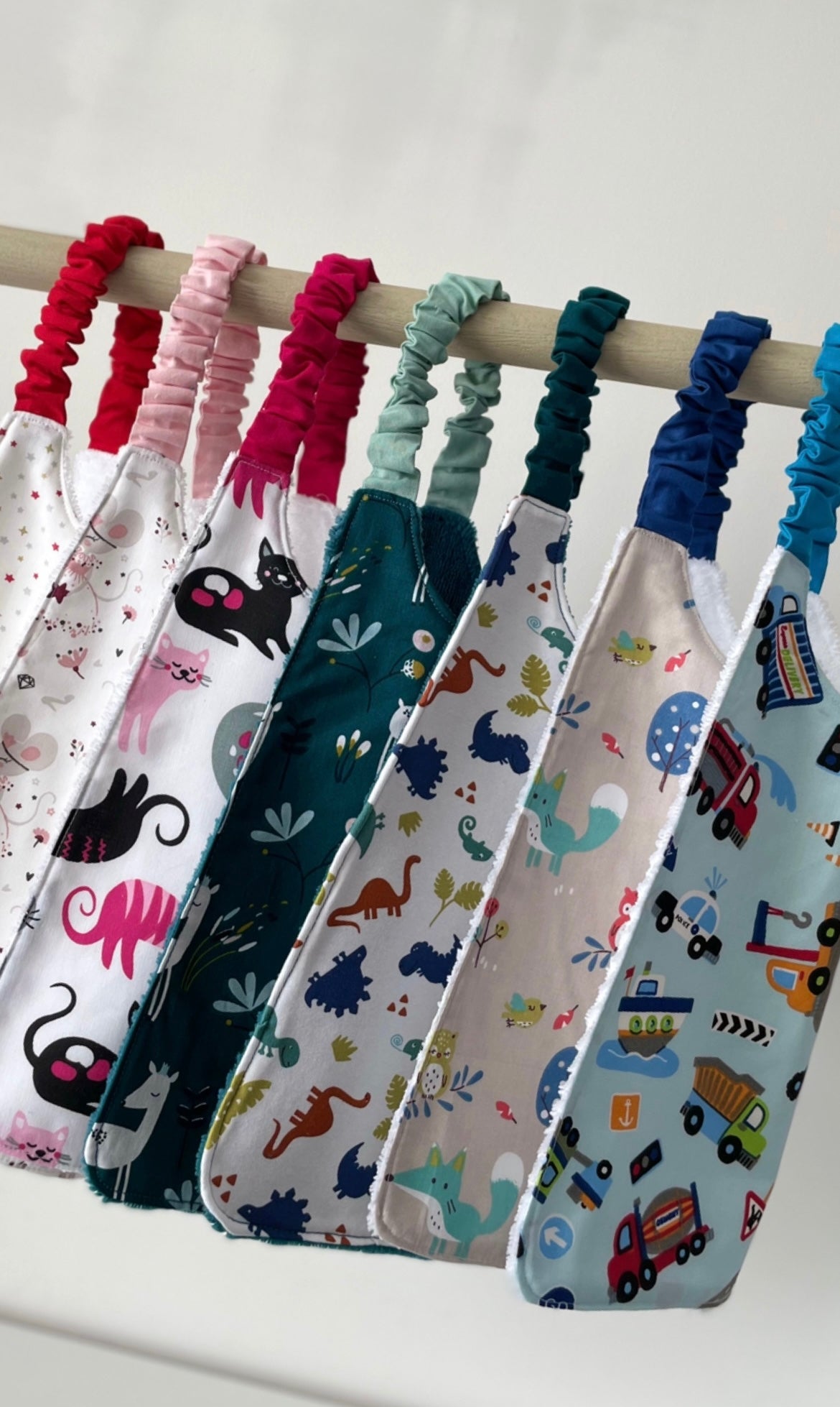 Bavoir élastique / Bavoir bébé / Bavoir